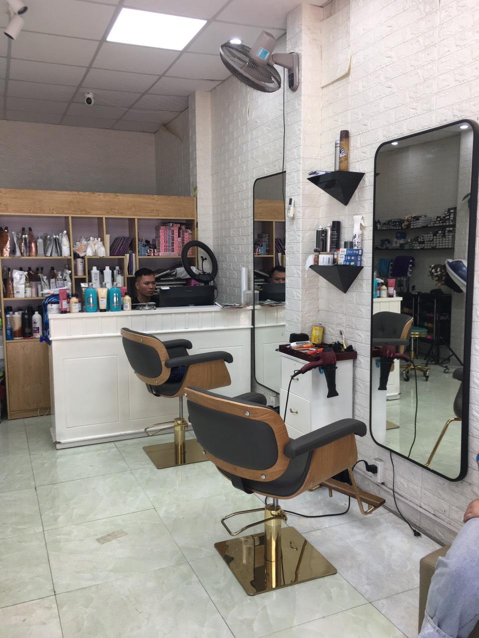Thắng Nguyễn Hair Salon